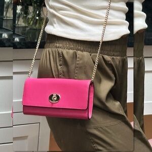 COACH HOT PINK CROSSBODY BAG CLUTCH WALLET ON GOLD CHAIN